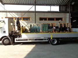 Preprava rozmerných nákladov, nakladanie a vykladanie ťažkých bremien vozidlami s hydraulickou rukou